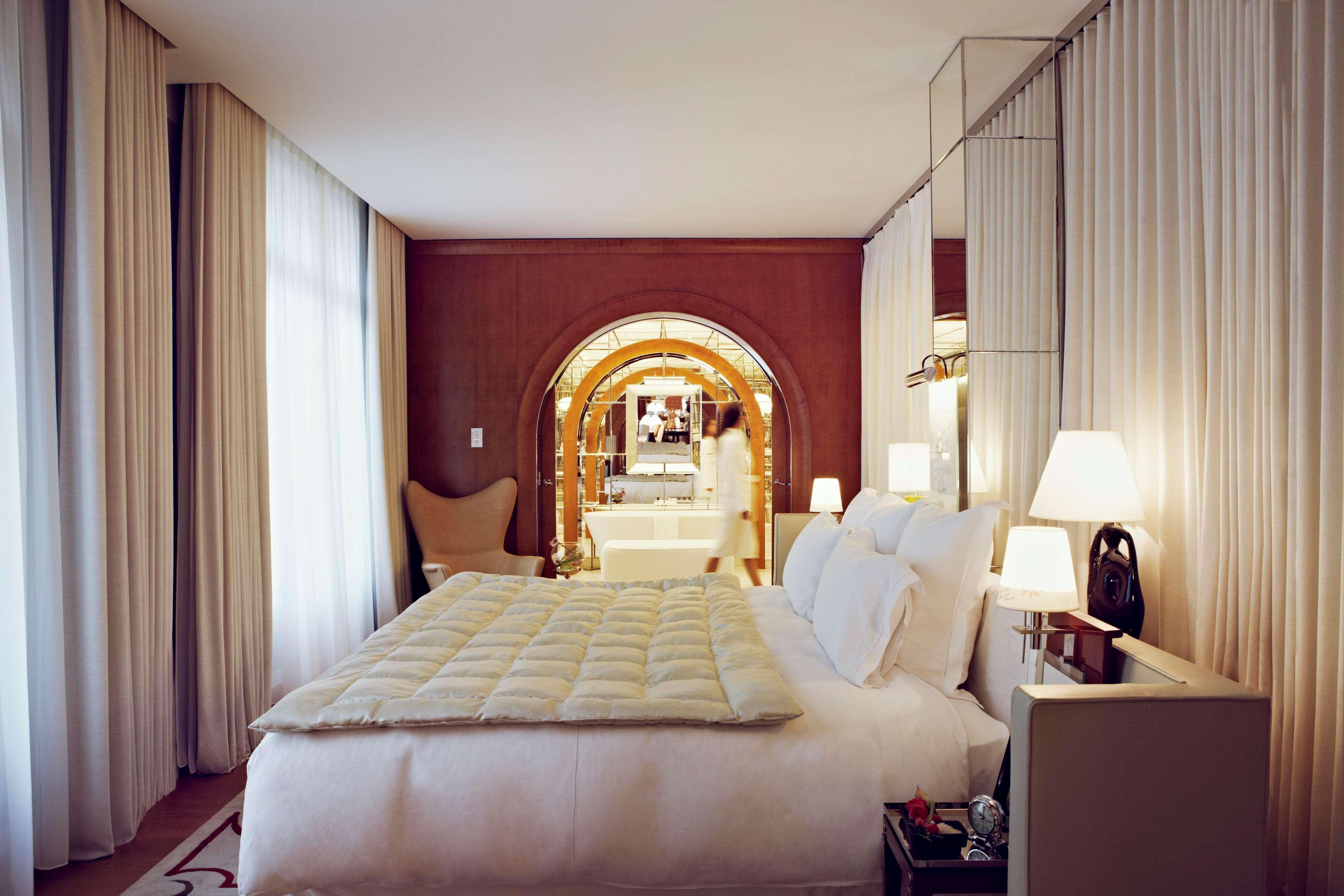 Hotel Le Royal Monceau Raffles Paris Bilik gambar